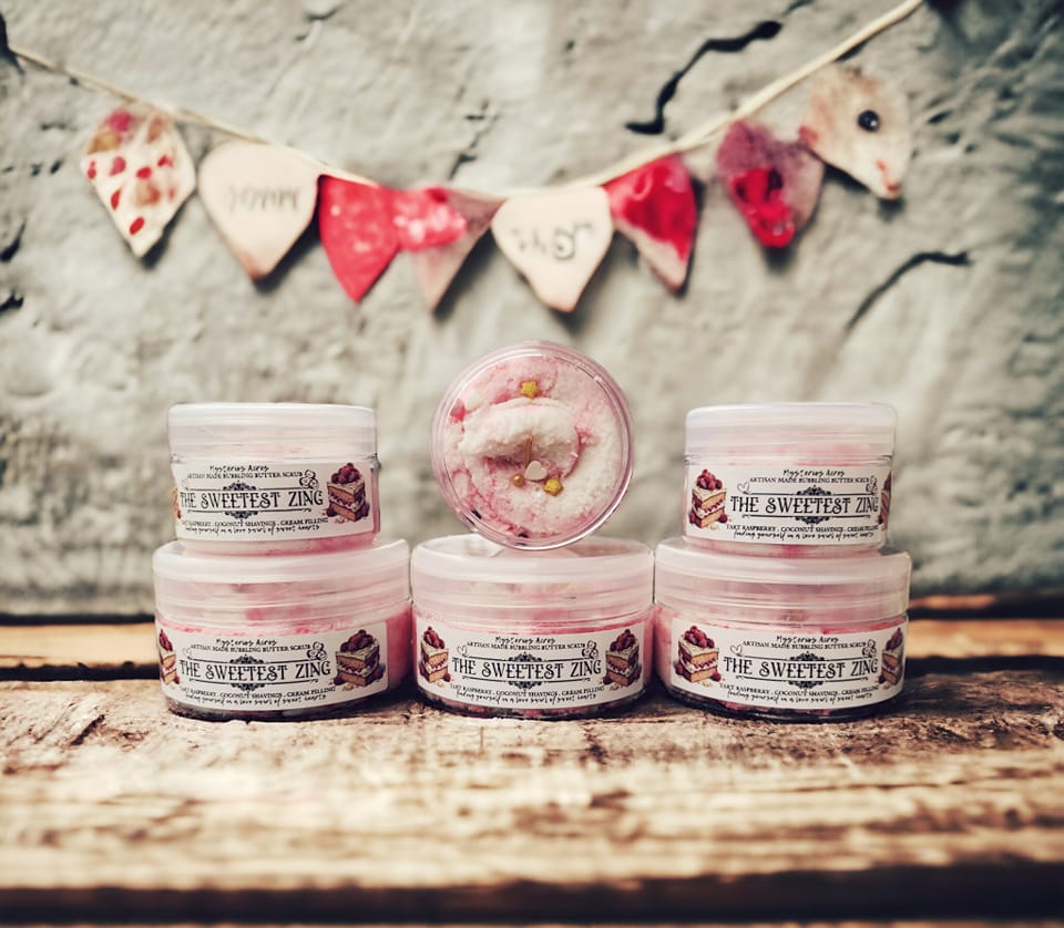 The Sweetest Zing Bubbling Butter Scrub ❦